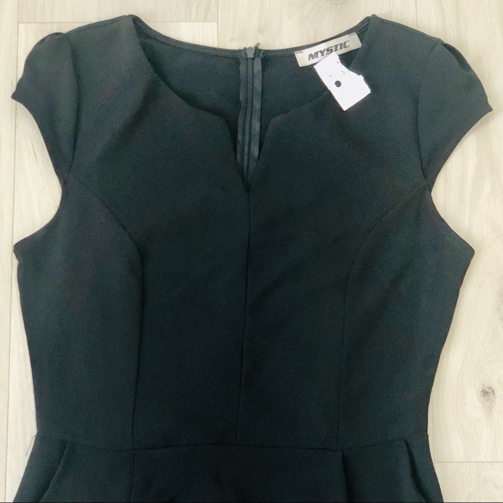 NWT | Mystic | Classic Cocktail Dress